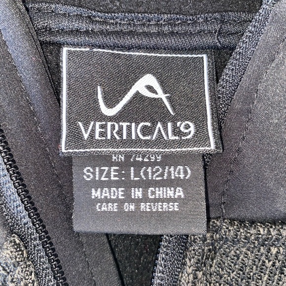 Casual zip jacket - Picture 3 of 3